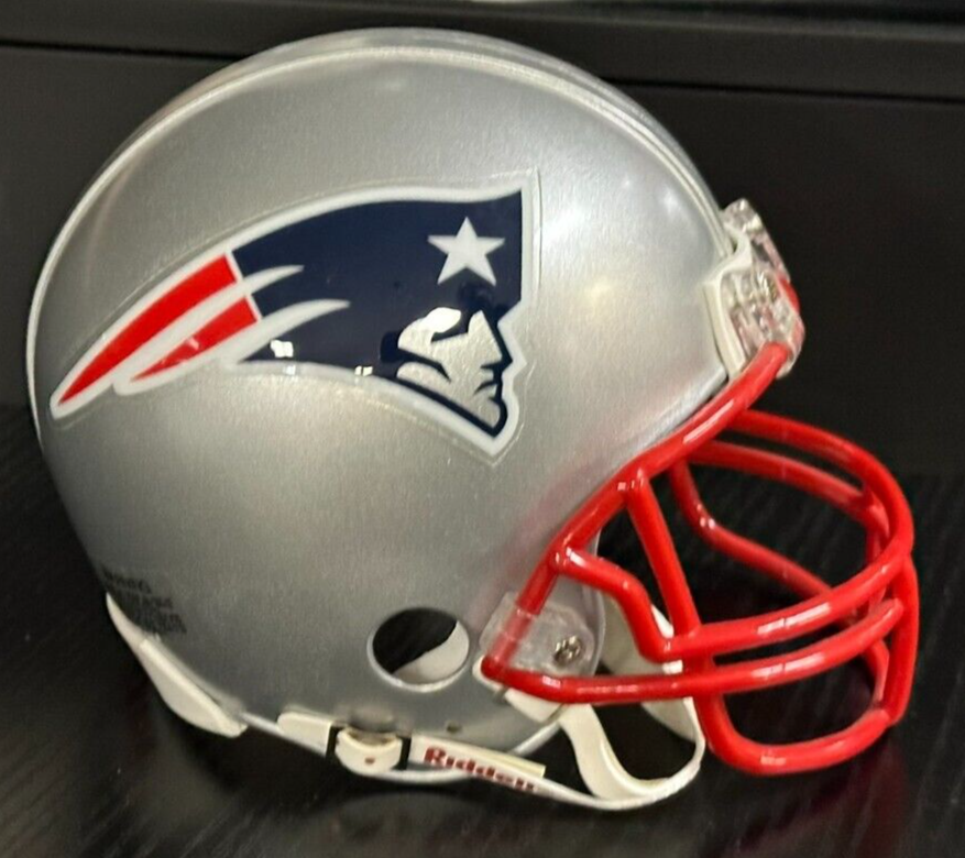 Tully Banta-Cain Autographed Super Bowl XXXVII Mini Helmet New England Patriots