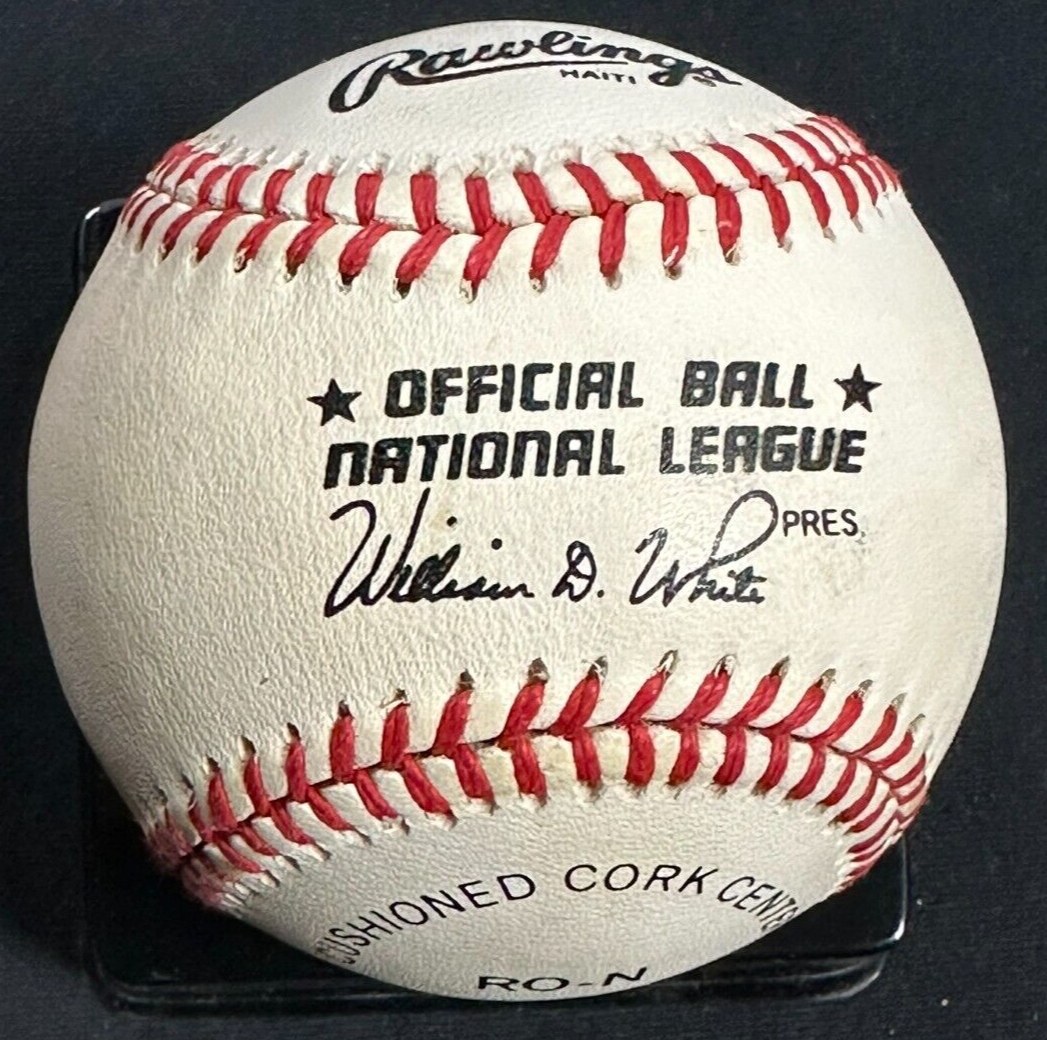 Willie McCovey Autographed Official National League Baseball HOF Giants BAS