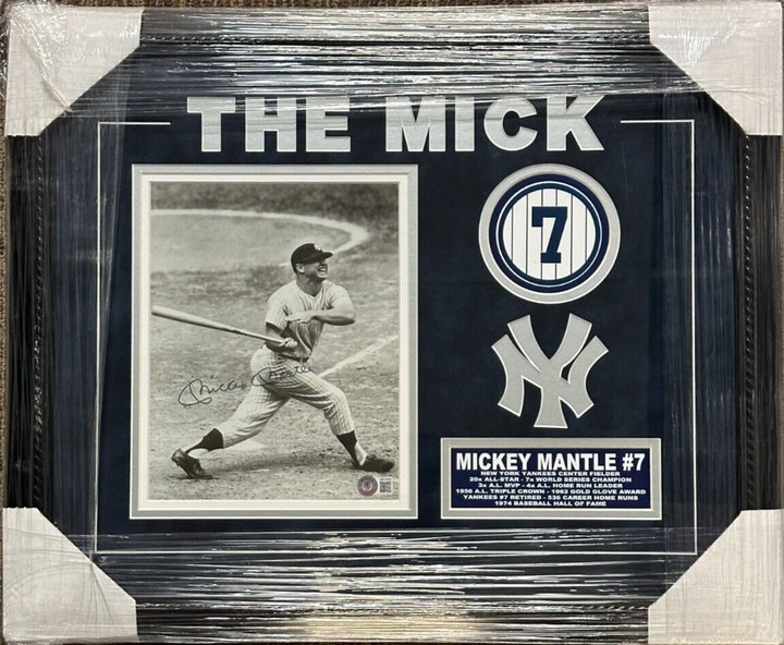 Mickey Mantle Autographed 8x10 Photo W/ Patch & Nameplate Framed BAS Yankees