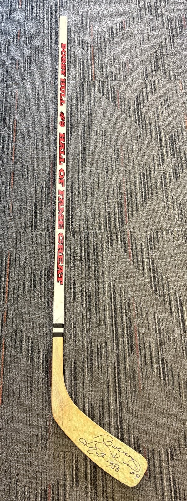 Bobby Hull Signed Stats And HOF Stick Chicago Black Hawks Sportsworld COA