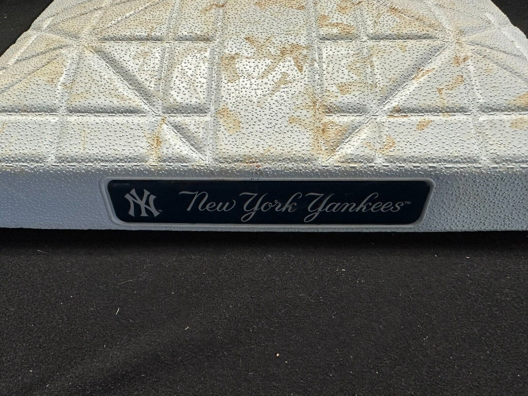 8/29/2012 New York Yankees & Toronto Blue Jays Game Used 3rd Base MLB Steiner