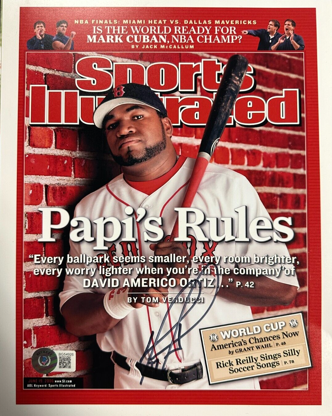 David Oritz Signed 6/19/2006 Sports Illustrated 8x10 Cover Photo Red Sox BAS