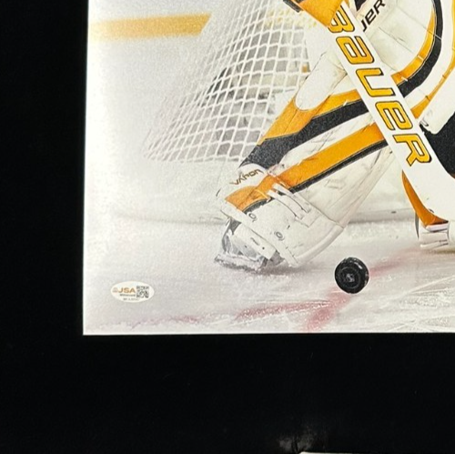 Tim Thomas Autographed 2010 Winter Classic 16x20 Photo JSA Fenway Park Bruins