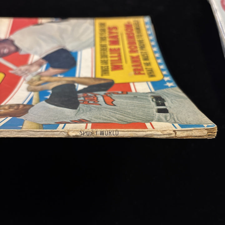 August 1967 Sport World Magazine WILLIE MAYS & FRANK ROBINSON