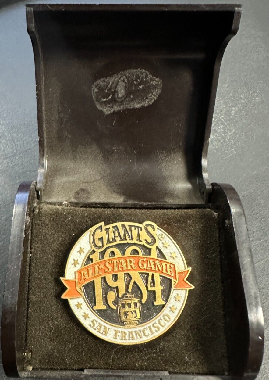 Vintage 1984 MLB All-Star Game Press Pin Candlestick Park San Francisco