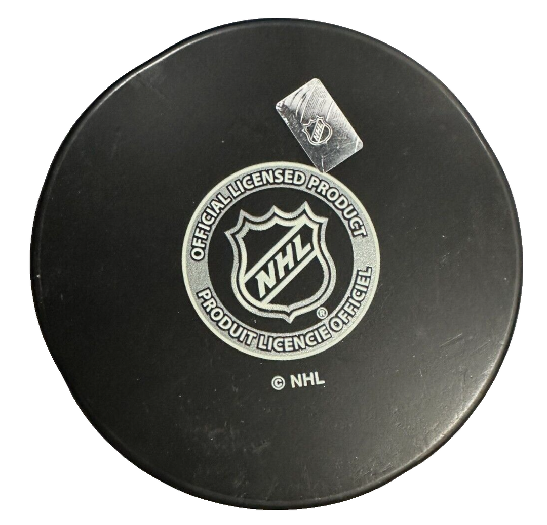 Guyle Fielder Autographed Chicago Blackhawks Hockey Puck NHL