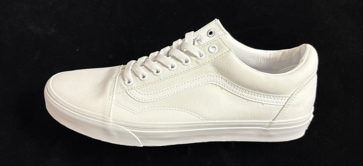 Vans Unisex Old Skool Classic Skate Shoe mens 11.5