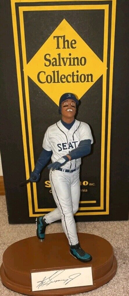 Ken Griffey Jr Signed Salvino Statue /950 Salvino COA & Original Box HOF