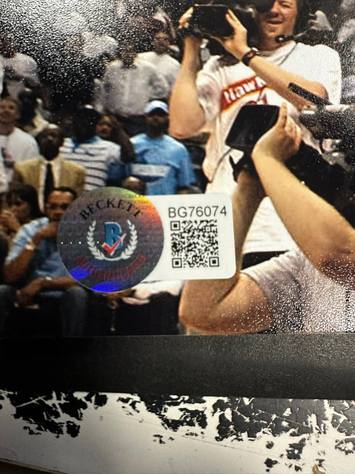 Dick Bavetta Autographed 8x10 Photo W/ HOF 2015 Insc