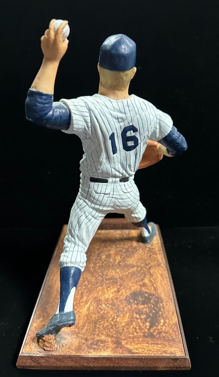 Whitey Ford Autographed 1990 Prosport Creations Porcelain Figurine 1951/2174 HOF