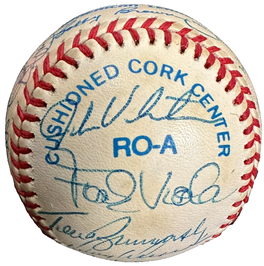 1992 Boston Red Sox Team Autographed Baseball Clemens Boggs Greenwell