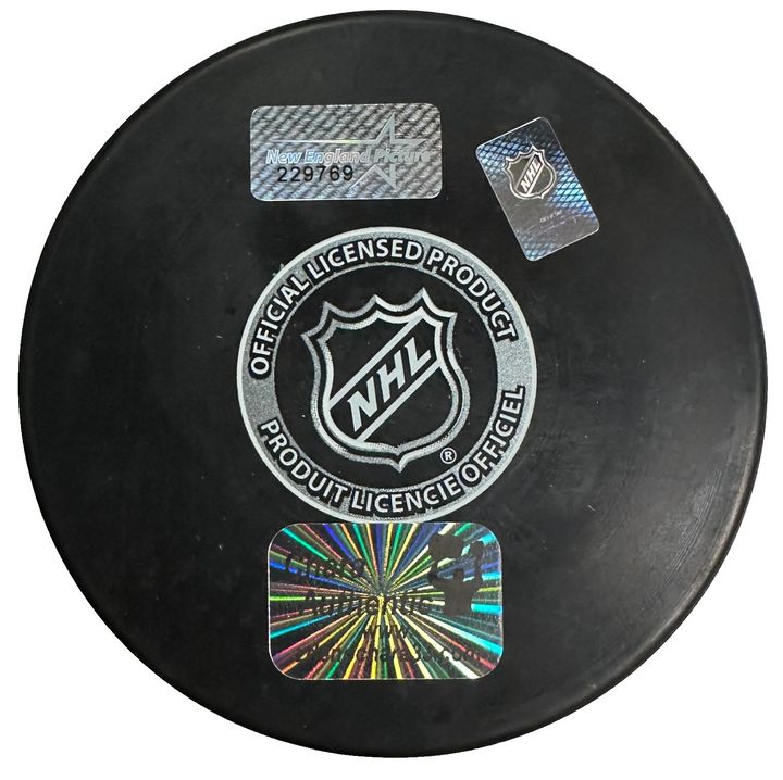 Zdeno Chara Autographed Boston Bruins Hockey Puck HOF NHL