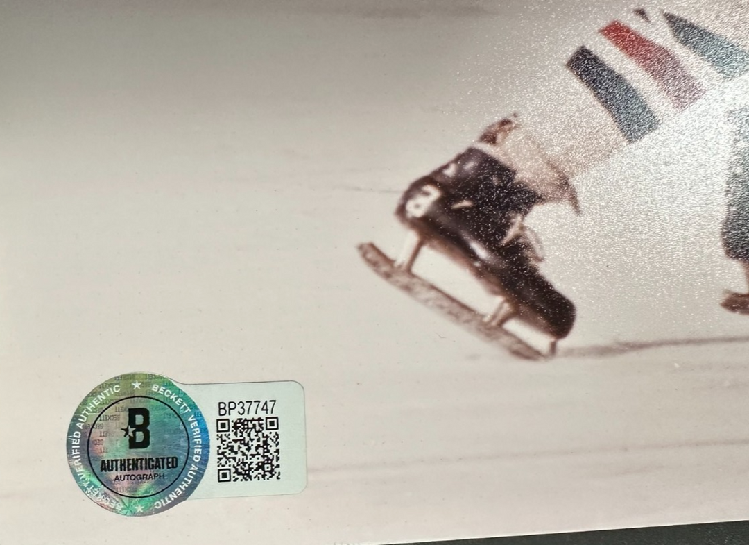 Tony Esposito Autographed Chicago Black Hawks 8x10 Photo HOF BAS