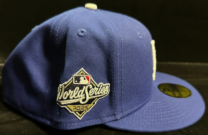 Los Angeles Dodgers 2025 Post Season Black & White 59FIFTY Fitted hat 7 3/4