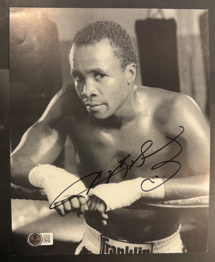 Sugar Ray Leonard Autographed 8x10 Photo Champion BAS