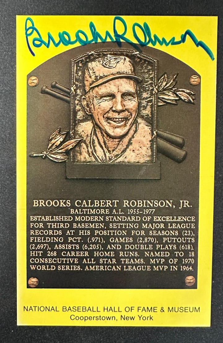 Brooks Robinson Autographed MLB Hall Of Fame Postcard Orioles BAS