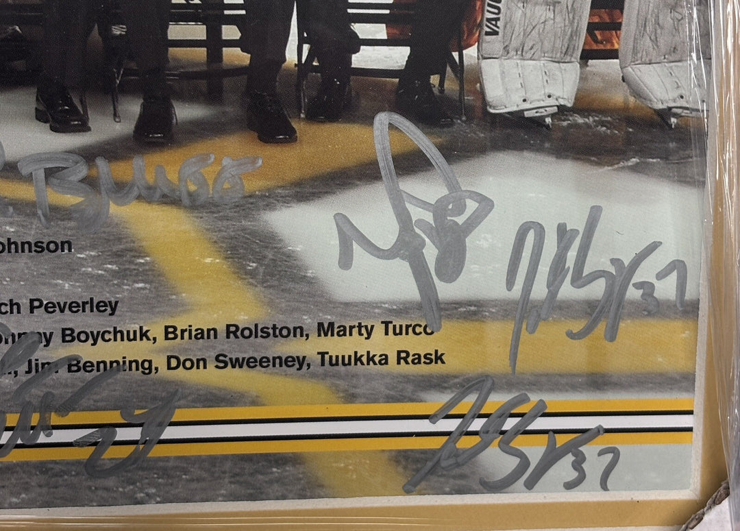 2011-12 Boston Bruins Team Signed Framed Photo Chara Thomas Bergeron Sportsworld