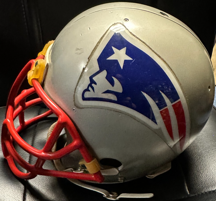 Old Riddell Logo Vintage New England Patriots Authentic Riddell Helmet NFL New Logo ...