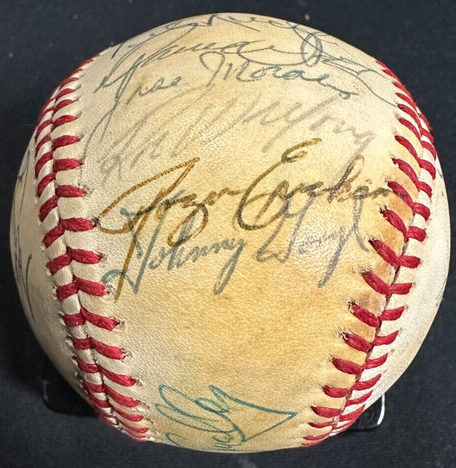 1979 Minnesota Twins Team Signed Baseball Mauch Carew Castino