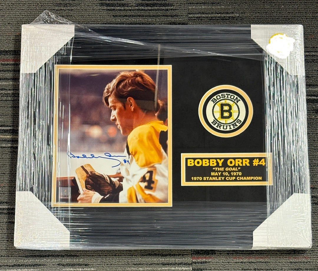 Bobby Orr Signed 8x10 Game Photo Framed Great North Road COA Boston Bruins