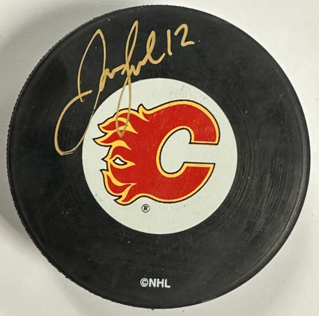 Jarome Iginla Autographed Calgary Flames Hockey Puck HOF