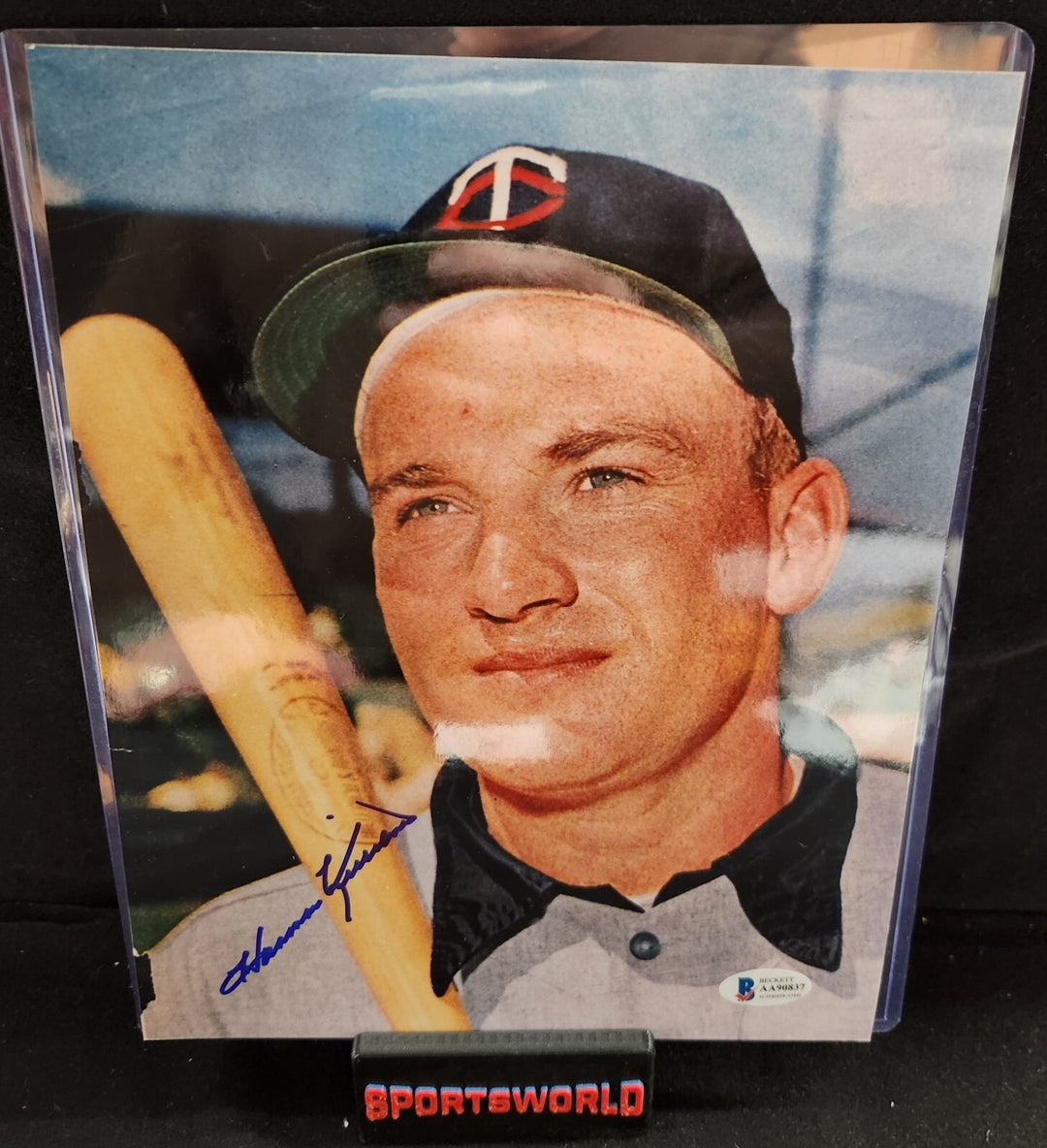Harmon Killebrew  Signed 8x10 Photo Minnesota Twins HOF Beckett COA 