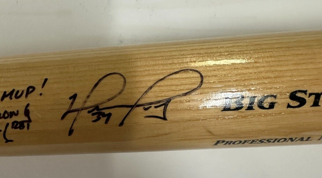 David Ortiz Signed Bat W/ 2013 World Series MVP Boston Strong & 688 AVG 2HR 6RBI