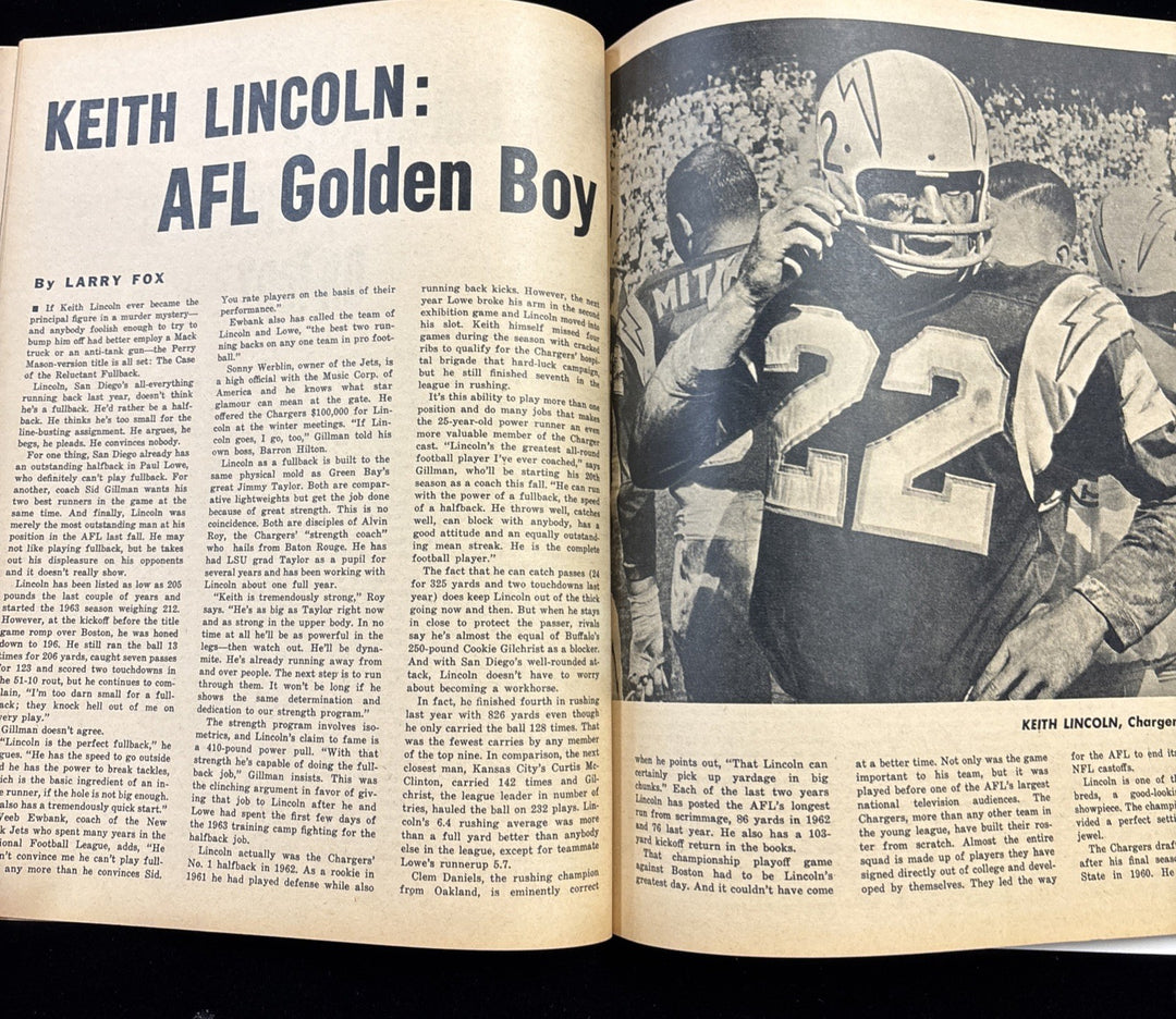1964 Nov Dell Sports magazine football Jim Brown Browns / Keith Lincoln Chargers
