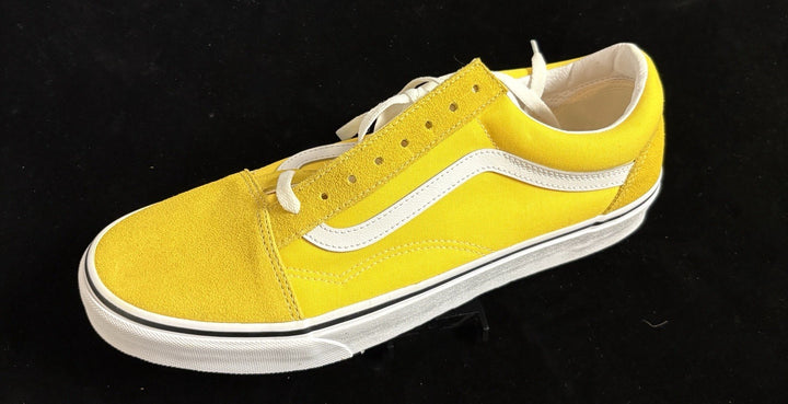 Vans Unisex Old Skool Classic Skate Shoe mens 11.5