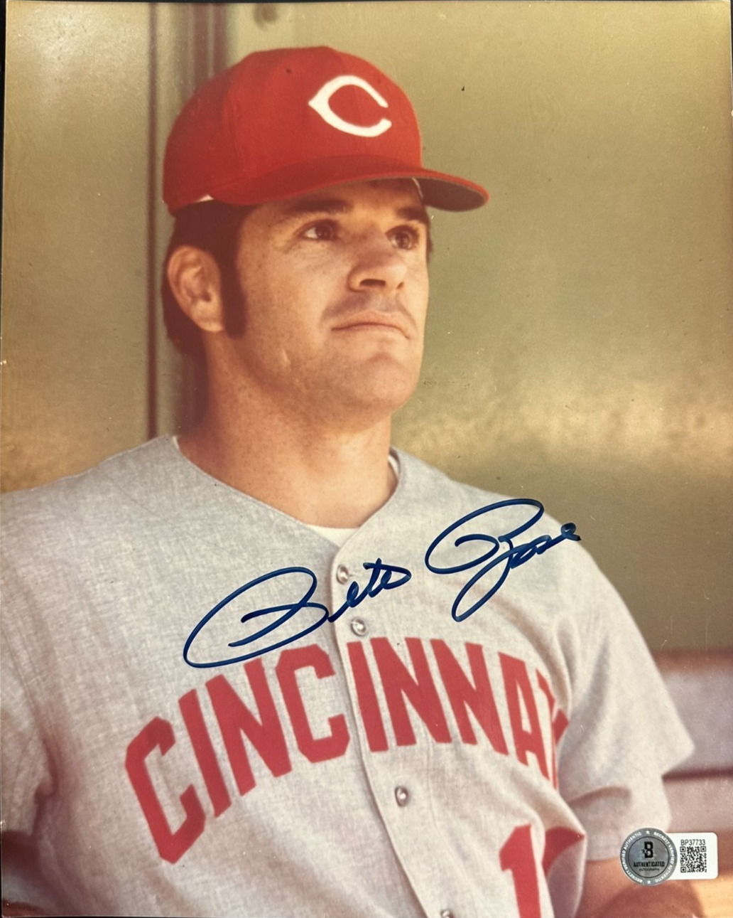 Pete Rose Autographed Cincinnati Reds 8x10 Photo BAS