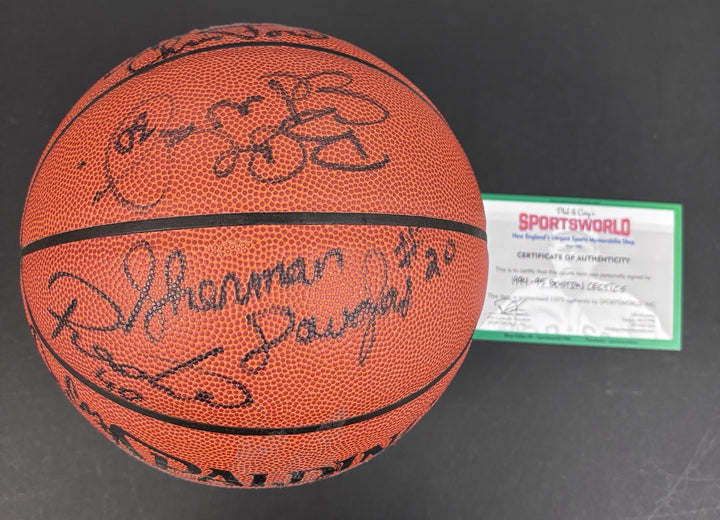 1994-95 Boston Celtics Team Signed Ball Xavier McDaniel +14 Sportsworld COA