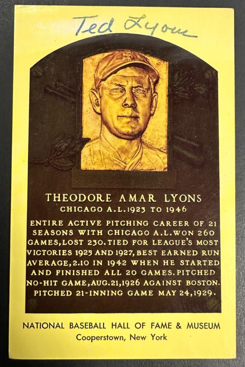 Ted Lyons Autographed MLB Hall Of Fame Postcard White Sox BAS