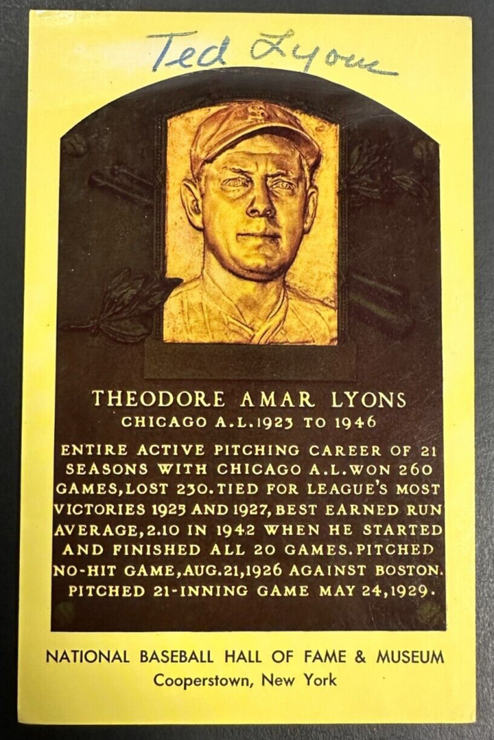 Ted Lyons Autographed MLB Hall Of Fame Postcard White Sox BAS