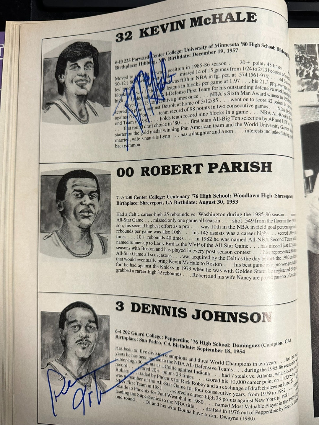 1986-87 Celtics & Bucks Team Signed Program Bird DJ KC Jones Havlicek Sikma
