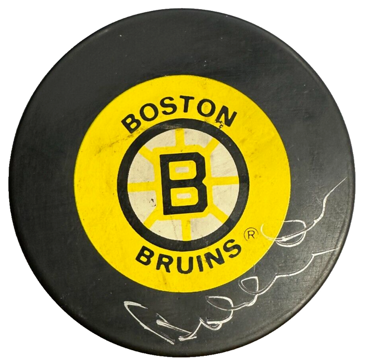 Bobby Orr Autographed Boston Bruins Hockey Puck BAS HOF