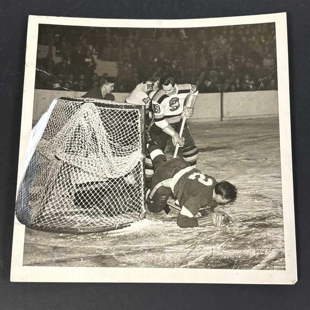 1948 Jimmy Peters Original Boston Bruins AP Wire Photo 8x8