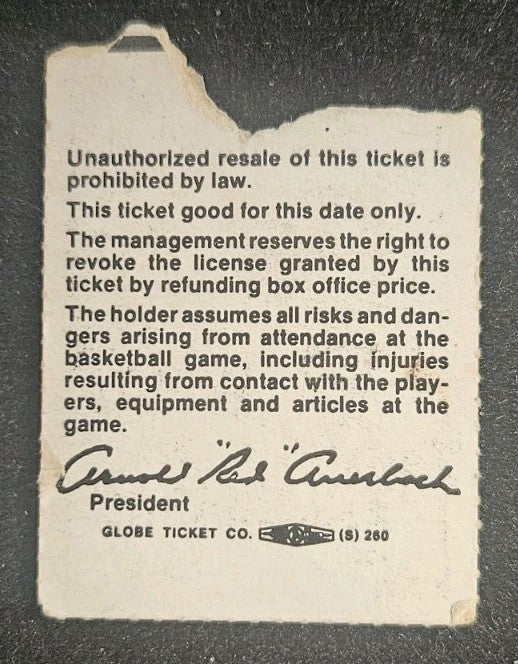 1/9/89 Boston Celtics vs. Los Angeles Clippers Ticket Stub Robert Parish 25/17