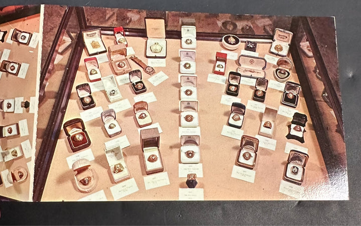 Vintage 1960's National Baseball Hall of Fame Postcard Book Cooperstown N.Y.