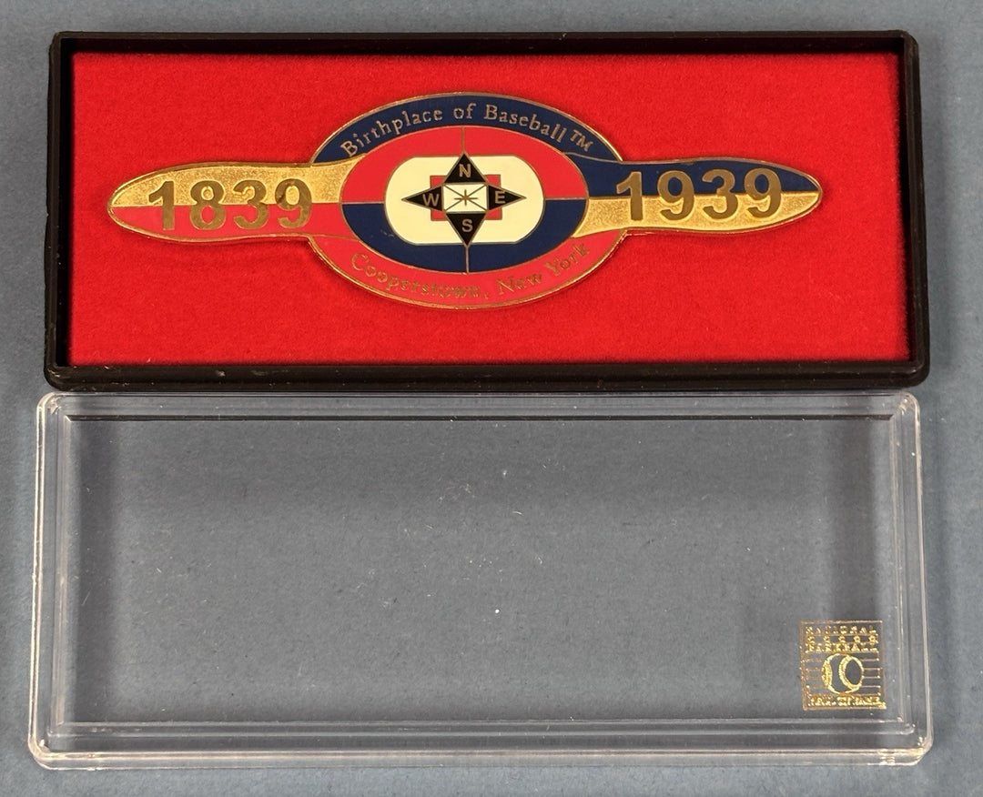 2000 MLB Hall Of Fame 100th Anniversary Pin