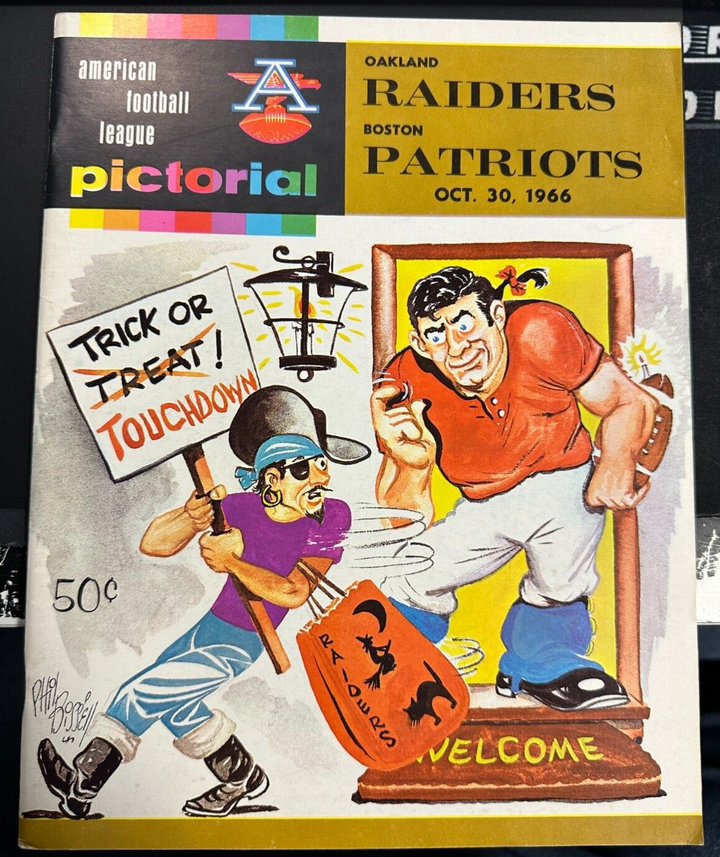 Oct 30, 1966 Boston Patriots & Oakland Raiders Game Program AFL Nance 228 Yards