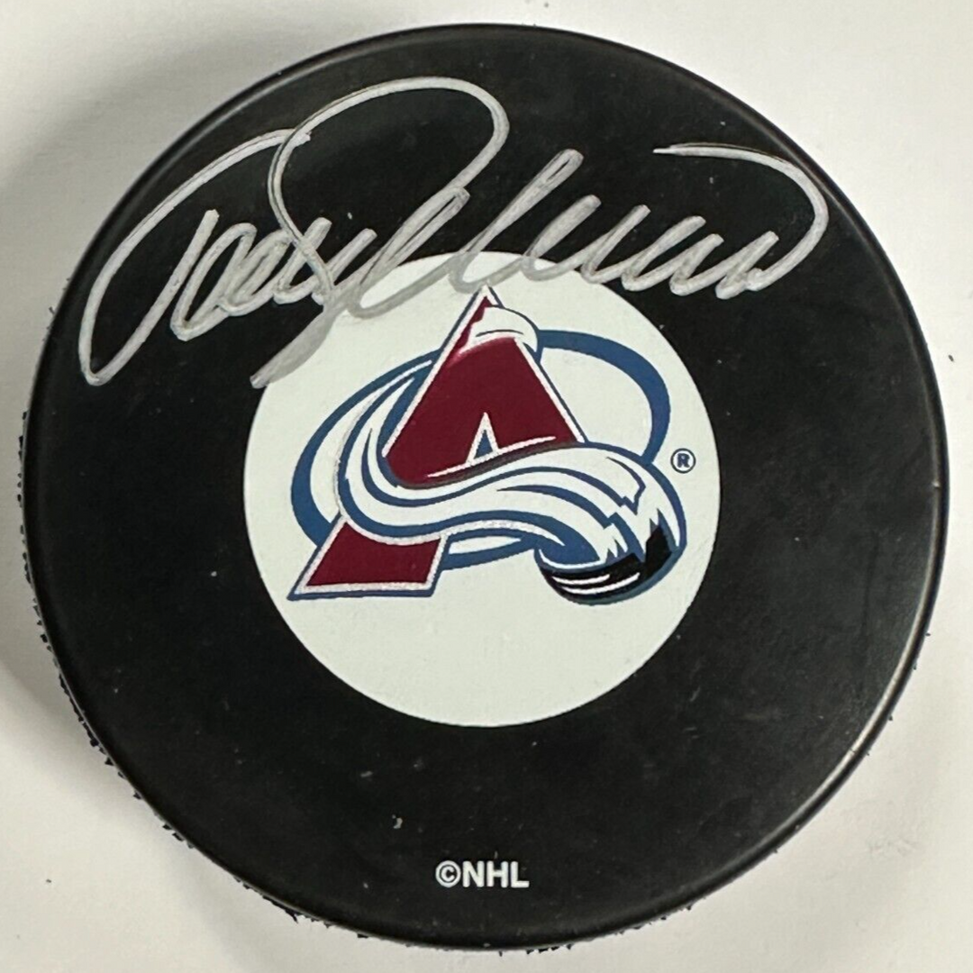 Teemu Selanne Autographed Colorado Avalanche Hockey Puck HOF NHL