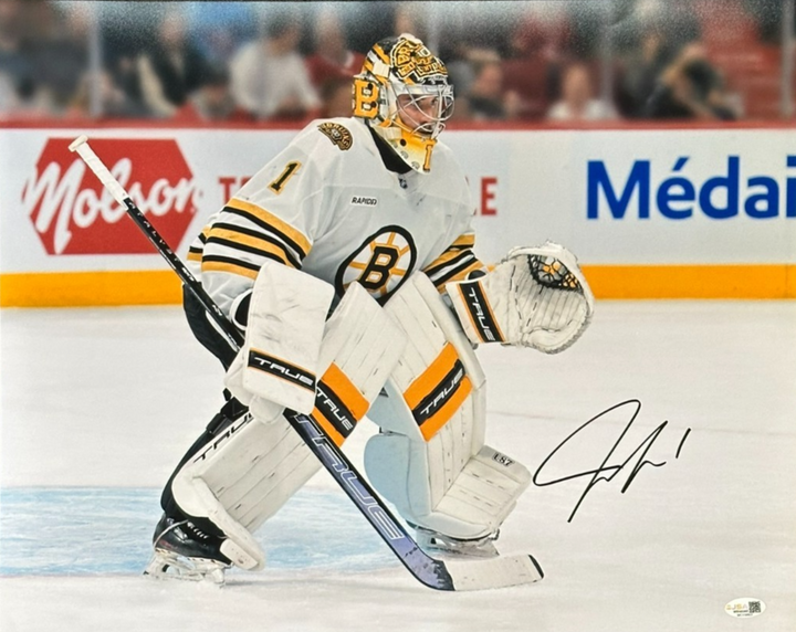 Jeremy Swayman Autographed 16x20 Boston Bruins Photo JSA NHL