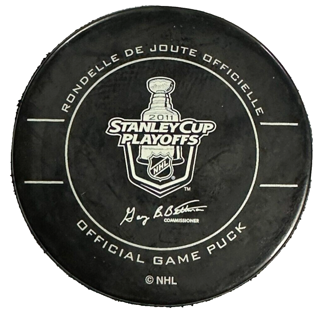 Tim Thomas Autographed 2011 Stanley Cup Finals Game 7 Hockey Puck Bruins BAS