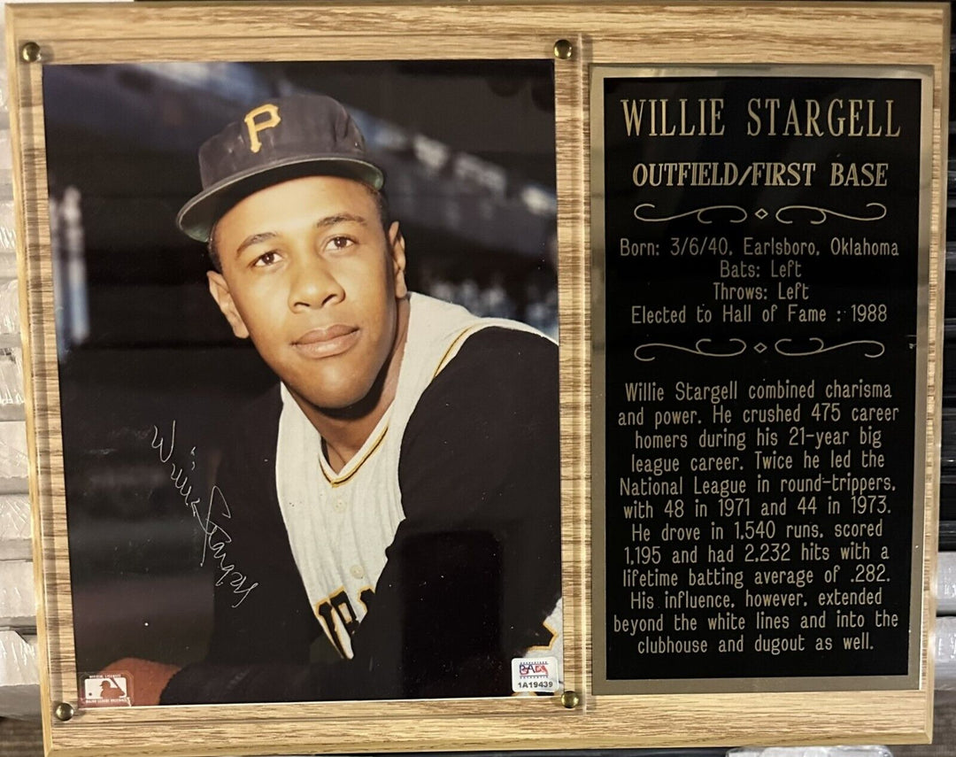 Willie Stargell Autographed 8x10 Photo & Plaque PSA/DNA HOF