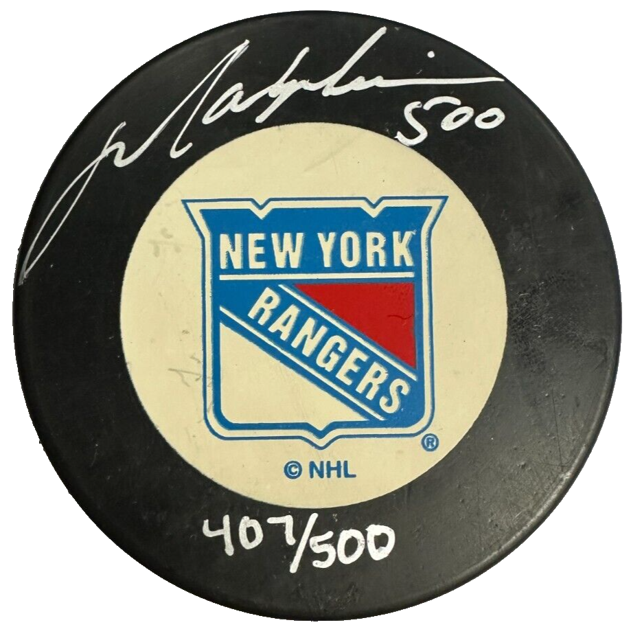 Mark Messier Autographed New York Rangers Hockey Puck/500 BAS