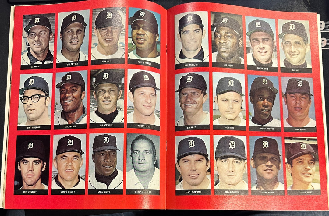 1970 Detroit Tigers Baseball Yearbook Kaline Freehan McClain