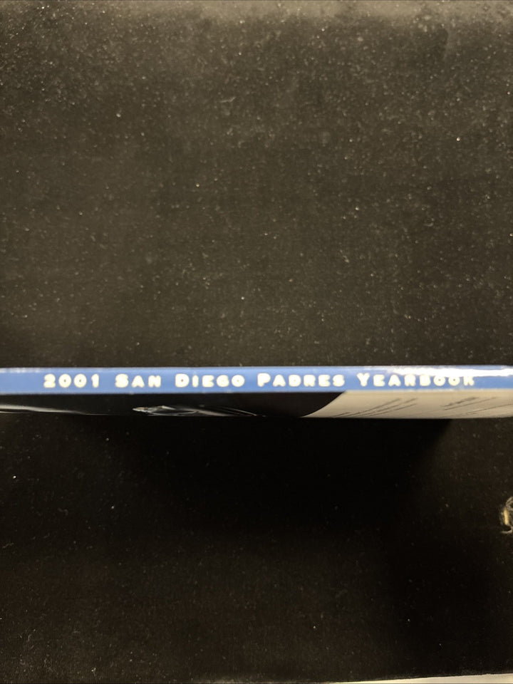 2001 SAN DIEGO PADRES OFFICIAL BASEBALL YEARBOOK