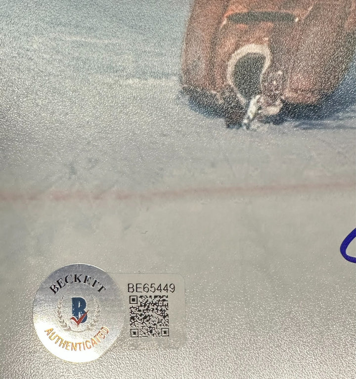 Rogie Vachon Autographed 8x10 Montreal Canadiens Photo BAS HOF