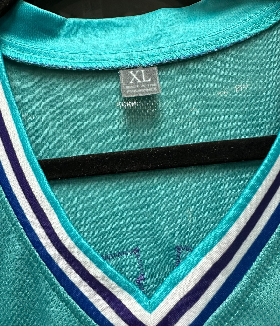 Muggsy Bouges Autographed Charlotte Hornets Custom Jersey NBA