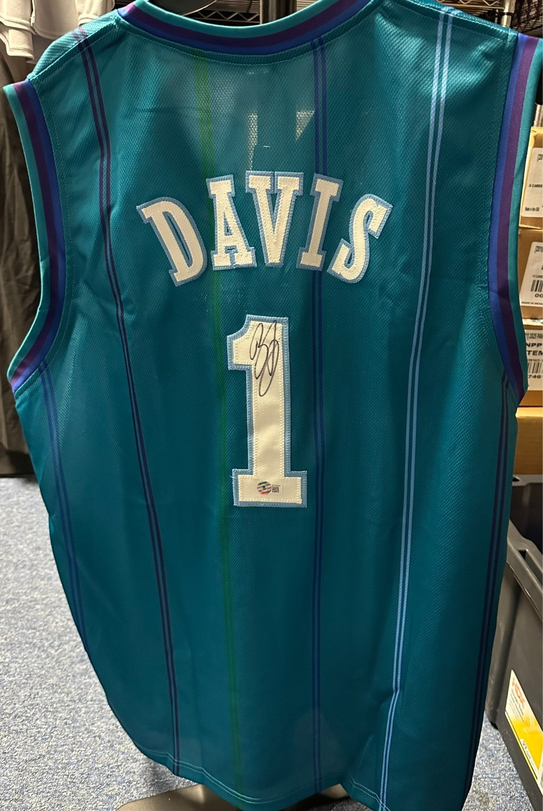 Baron Davis Autographed Charlotte Hornets Replica Jersey BAS